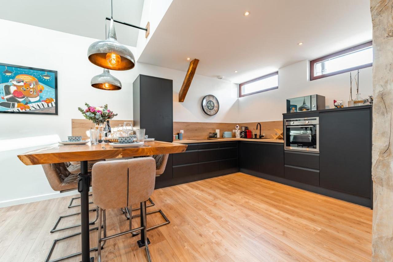 Loft Cosy Et Atypique Apartment Sevrier Exterior photo
